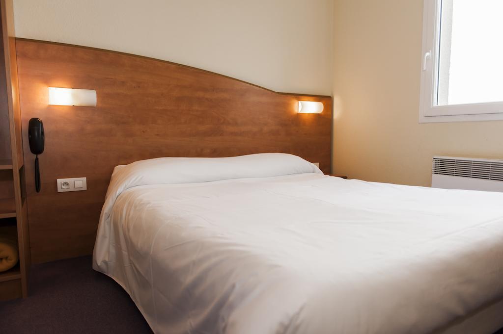 Armony Hotel Бур-Ашар Екстериор снимка