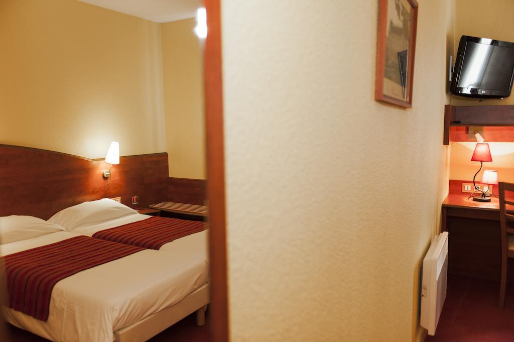 Armony Hotel Бур-Ашар Екстериор снимка
